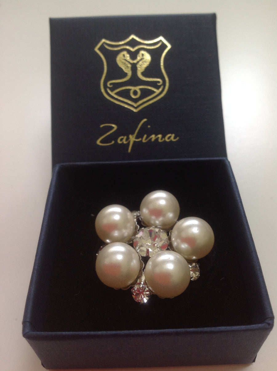 Pearl and Diamonte Magnetic Stock Pins